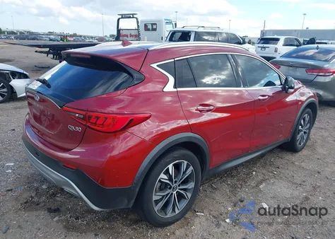 2018 Infiniti Qx30 Luxury z USA, uszkodzony, nr VIN SJKCH5CR7JA060668